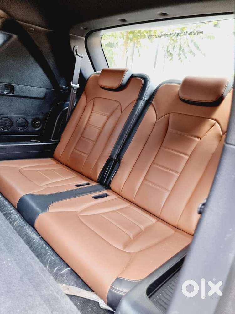 Alturas G4 At 4wd - Luxury & Powerful Suv