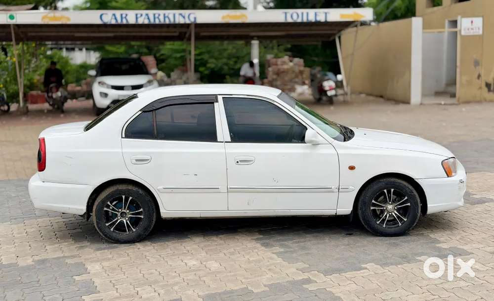 Hyundai Accent 1.5 Gle 2011 Petrol Cng
