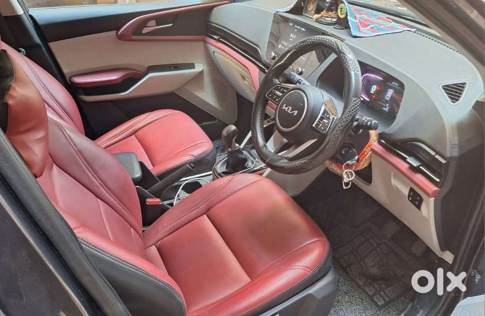 Kia Carens 1.5 Prestige 7 Str, 2023, Petrol