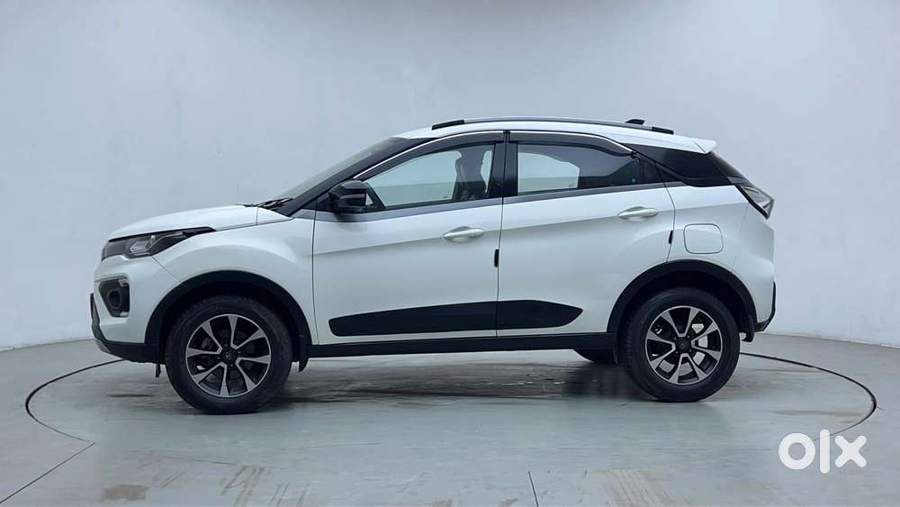 Tata Nexon 1.5 Revotorq Xza Plus S Amt, 2021, Petrol