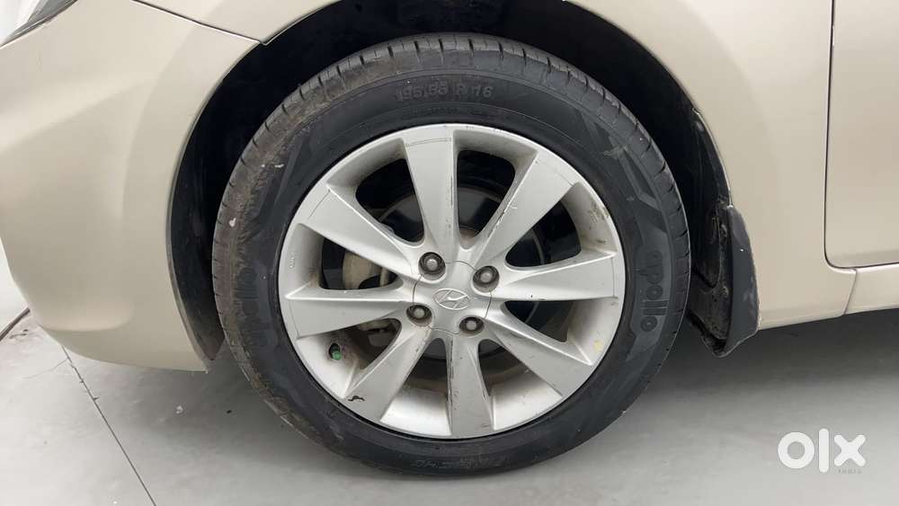 Hyundai Verna 1.6 Vtvt Sx, 2013, Petrol