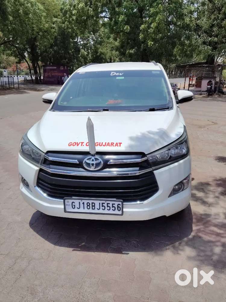 Toyota Innova Crysta 2018 Diesel 230000 Km Driven