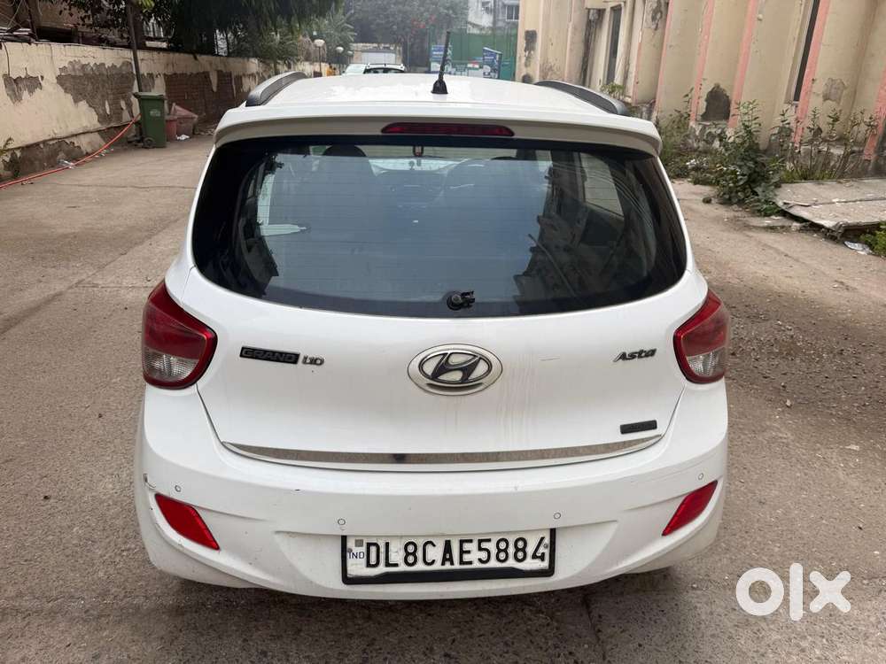 Hyundai Grand I10 Asta 1.2 At Vtvt, 2014, Petrol