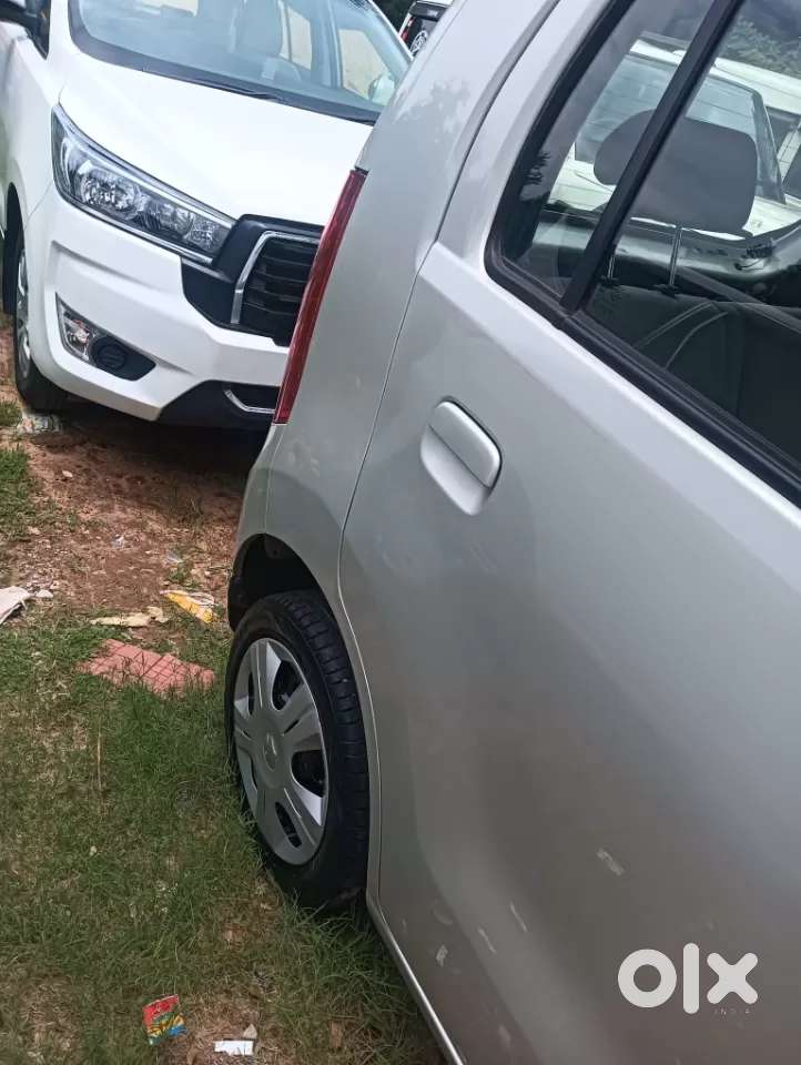 Maruti Suzuki Wagon R 1.0 Vxi, 2016, Petrol