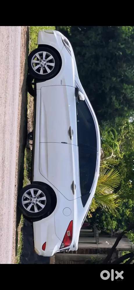 Verna Fludic Sx 1.6 V Automatic