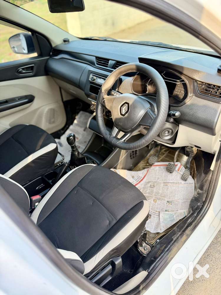 Renault Triber 1.0 Rxe, 2021, Petrol
