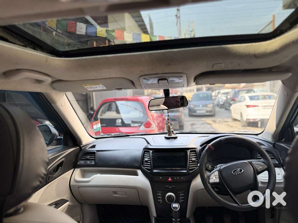 Mahindra Xuv300 W6, 2023, Petrol