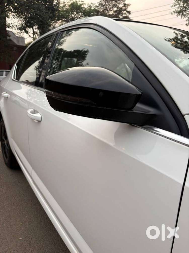 Skoda Octavia 2.0 Elegance Tdi Cr At, 2014, Diesel