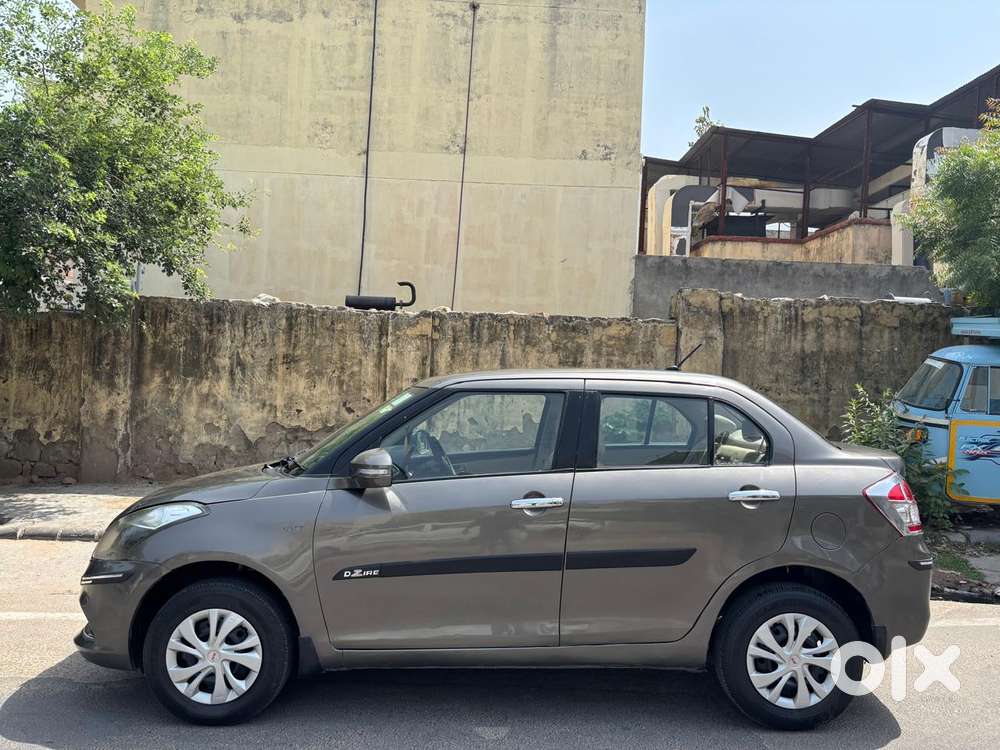 Maruti Suzuki Dzire 1.2 Vxi, 2015, Petrol