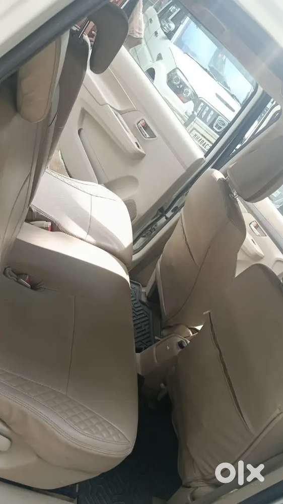 Maruti Suzuki Ertiga Vxi 2024