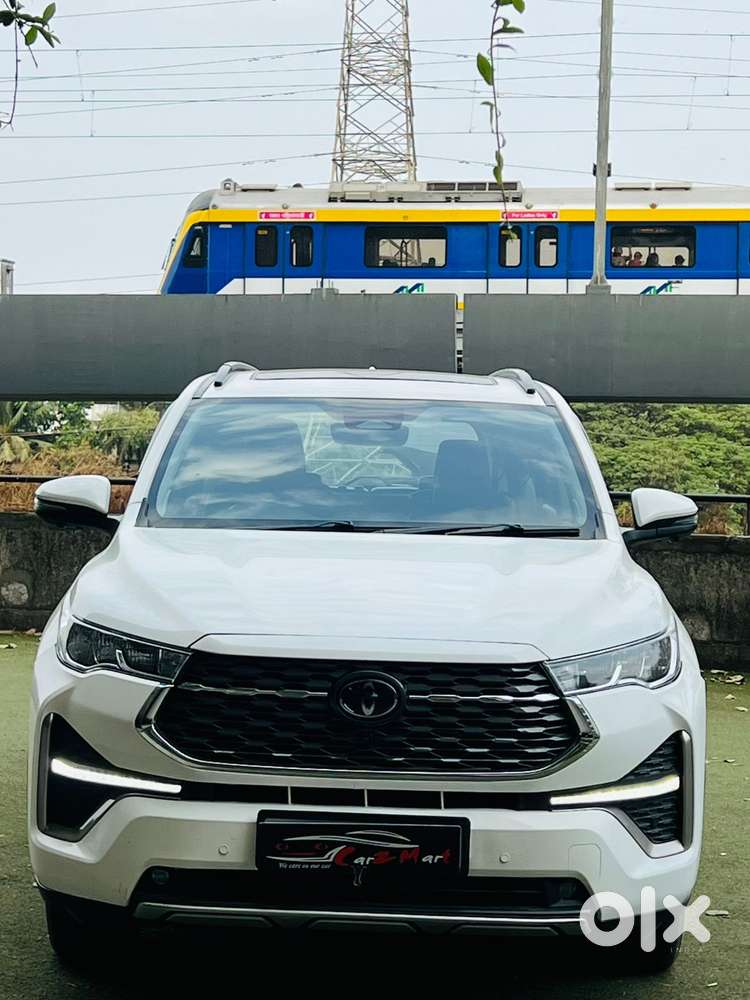 Toyota Innova Hycross 2.0 Zx Hybrid 7 Str, 2024, Petrol