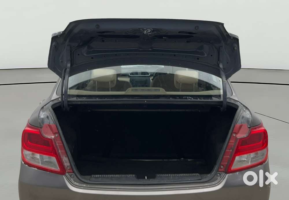 Maruti Suzuki Swift Dzire Amt Vxi, 2019, Petrol