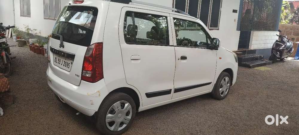 Maruti Suzuki Wagon R 1.0 2013 Petrol Well Maintained