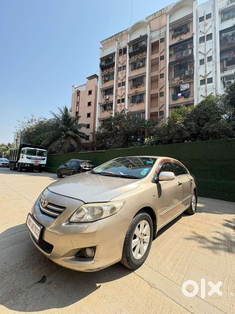 Toyota Corolla Altis 2010/2031