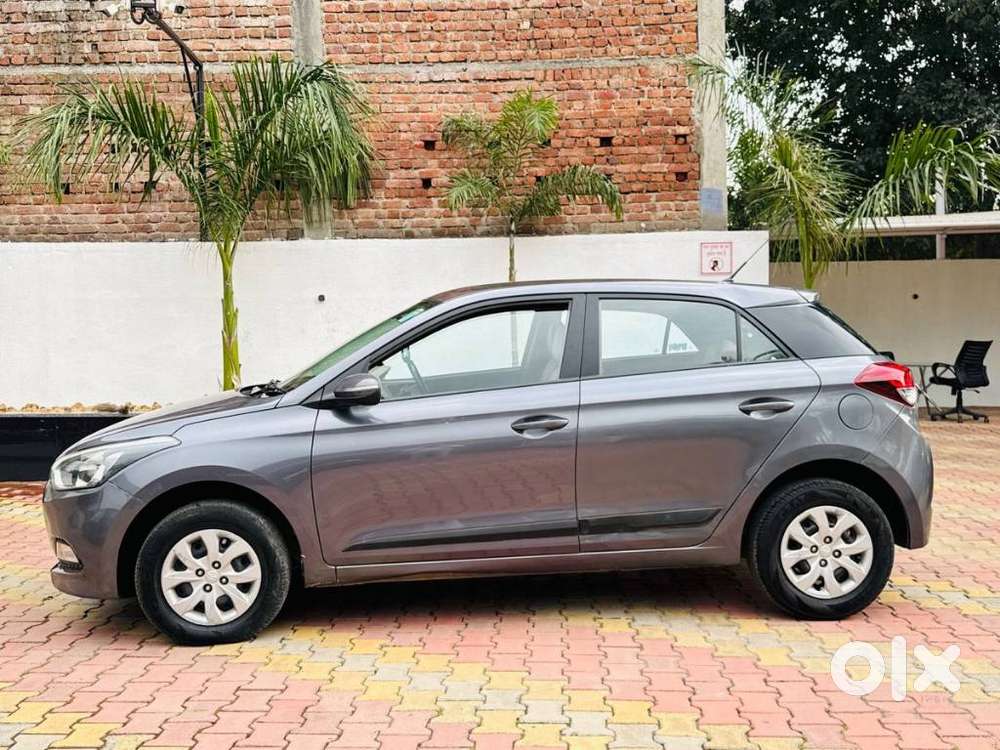 Hyundai Elite I20 Sportz (o) 1.2, 2016, Petrol