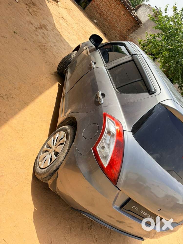 Maruti Suzuki Swift 2016
