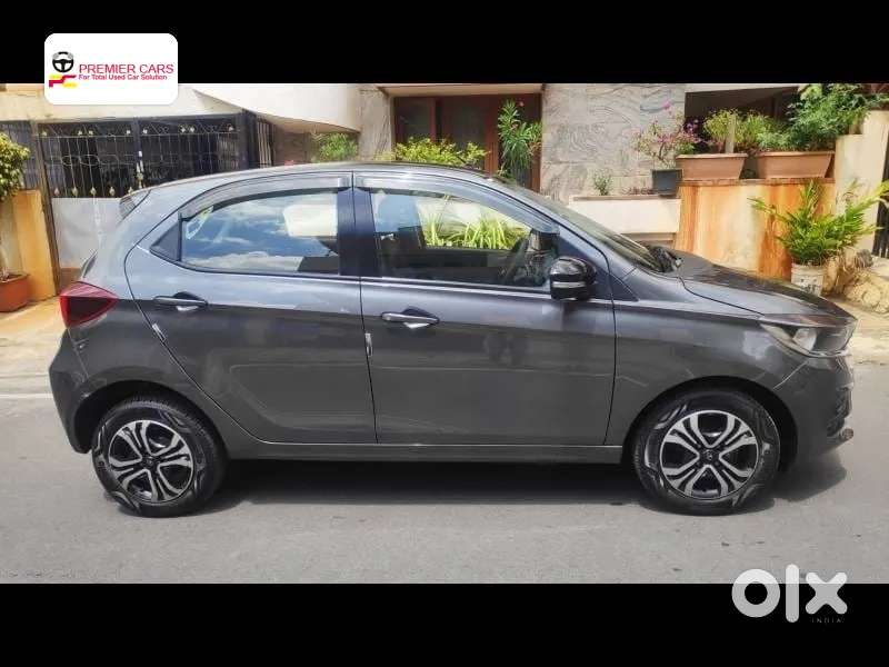 Tata Tiago 1.2 Revotron XTA, 2024, Petrol