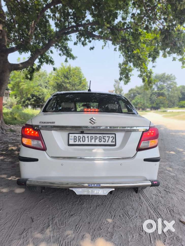 Maruti Suzuki Dzire 1.2 Vxi, 2023, Petrol