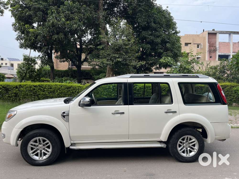 Ford Endeavour 2.5l 4x2, 2011, Diesel