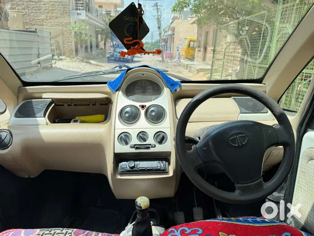 Tata Nano Genx Xt 2015
