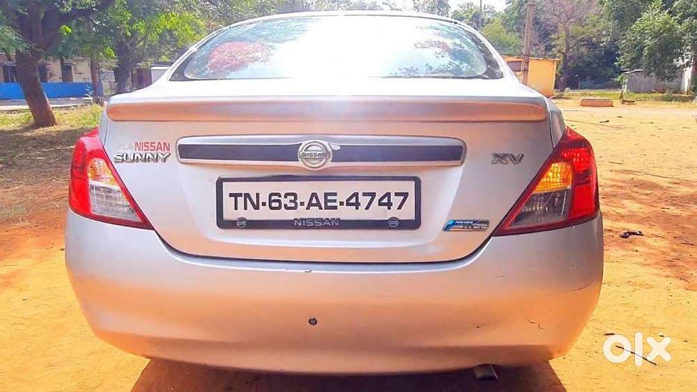 Nissan Sunny Special Edition, 2013