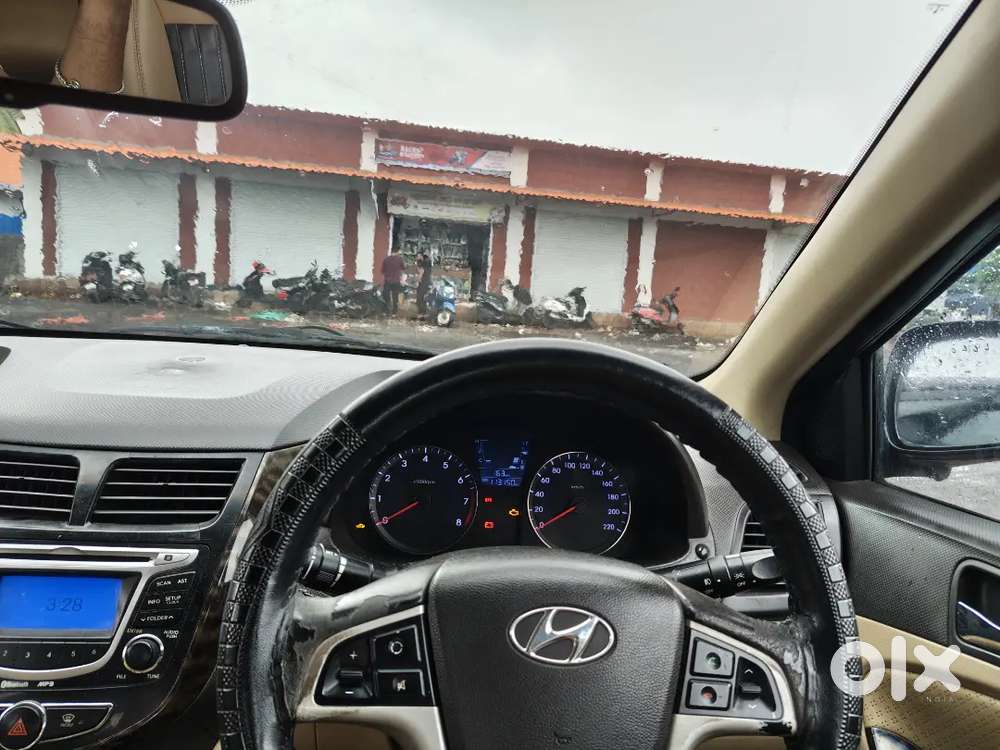 Hyundai Verna 2012 Diesel 102000 Km Driven