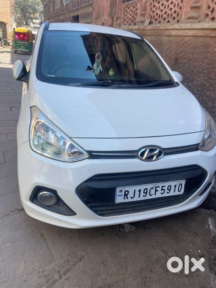 Hyundai Grand I10 Sportz 2016 Diesel