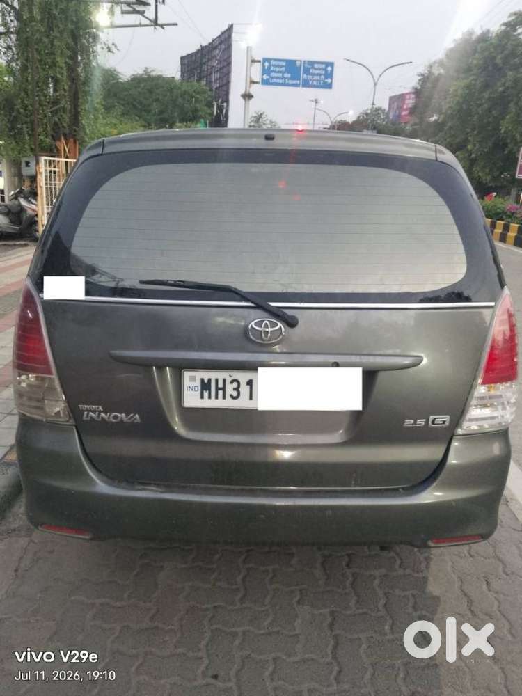 Toyota Innova 2.5 G (diesel) 8 Seater, 2010, Diesel