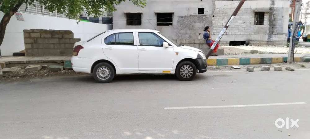 Maruti Suzuki Dzire 2017 Diesel Well Maintained