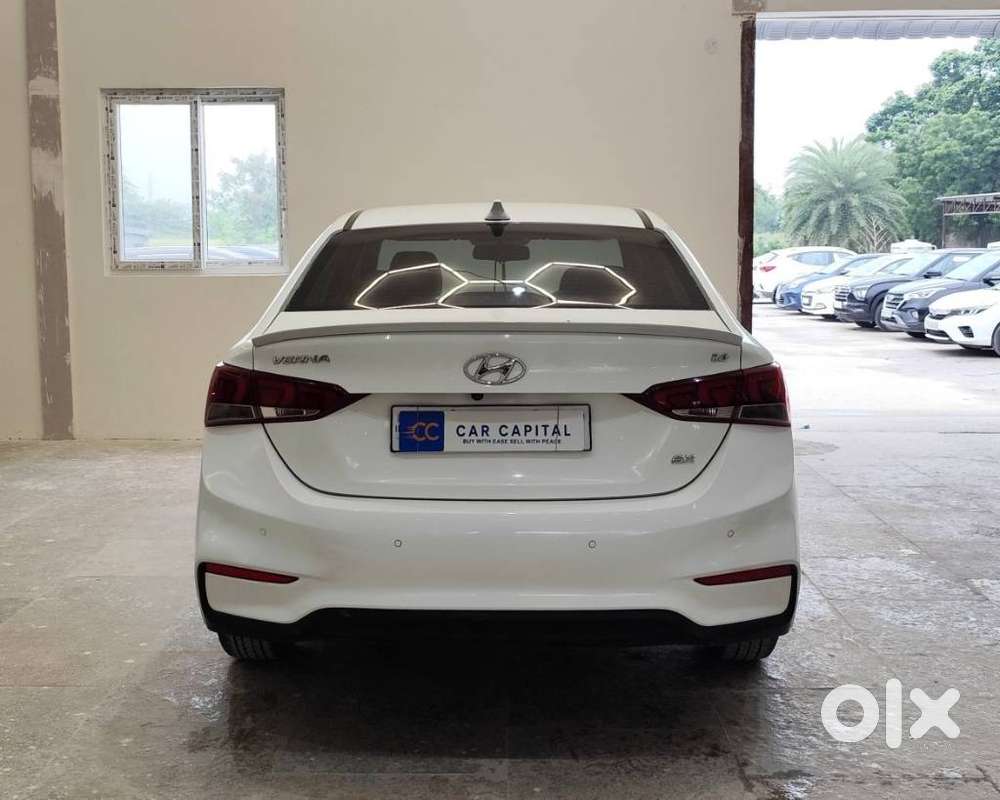 Hyundai Verna 1.6 Sx (o) Vtvt, 2019, Petrol