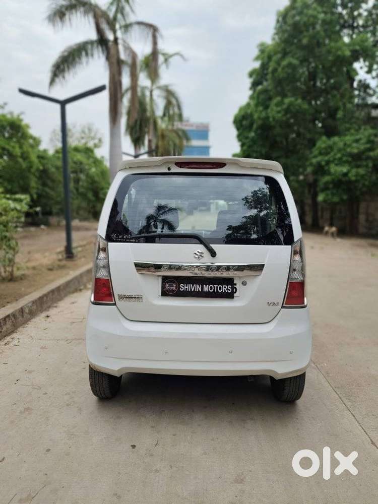 Maruti Suzuki Wagon R Stingray Vxi, 2015, Petrol