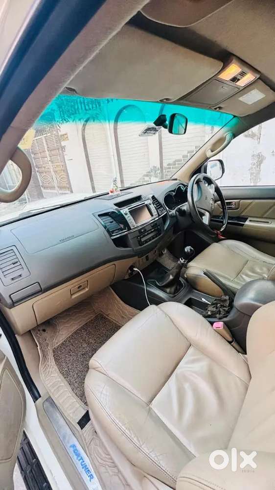 Toyota Fortuner 2013 Diesel 150000 Km Driven