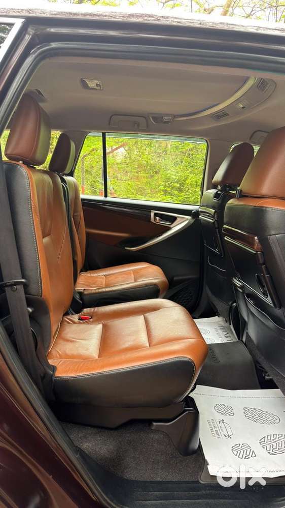 Toyota Innova Crysta 2.8 Zx At, 2016, Diesel