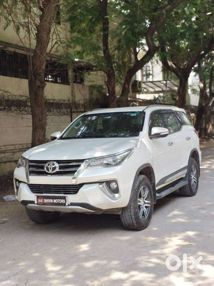 Toyota Fortuner 2.8 2wd At, 2017, Diesel