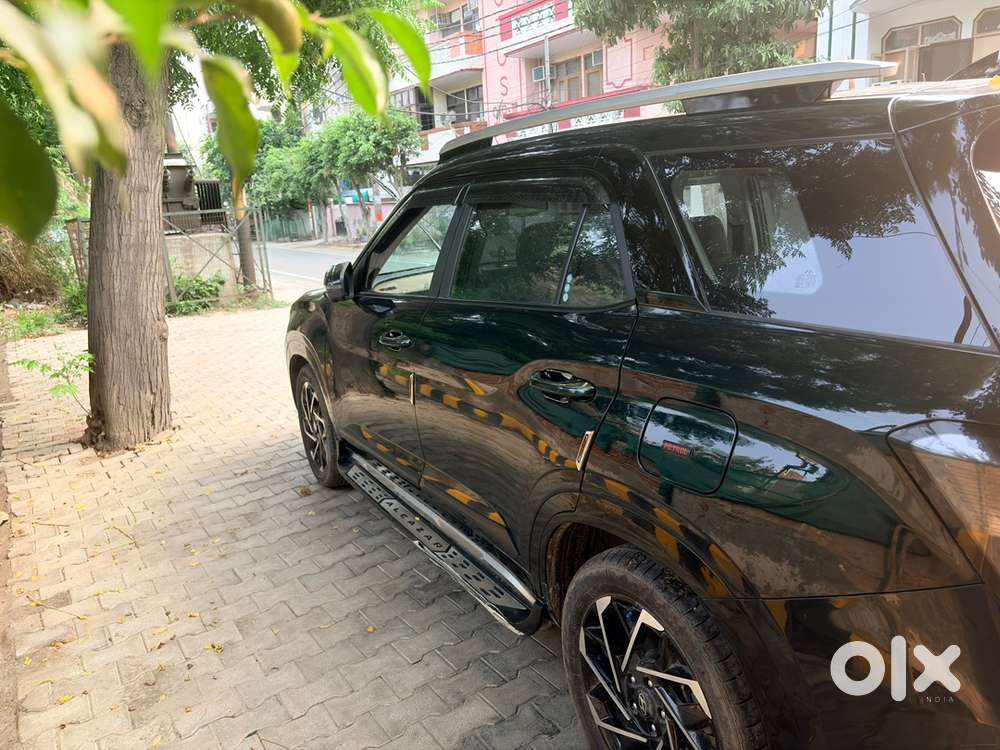 Hyundai Alcazar Signature 2025