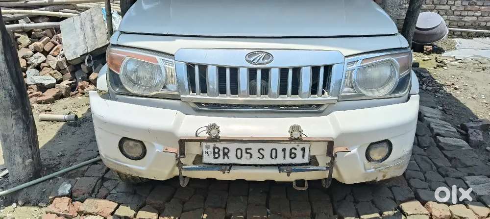 Mahindra Bolero 2016
