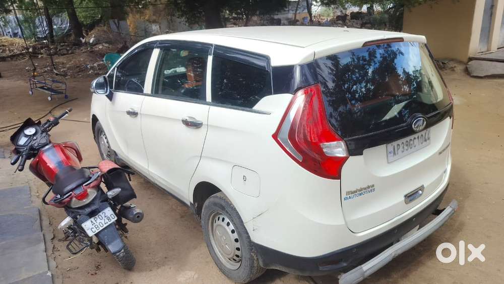 Mahindra Marazzo Diesel 2020