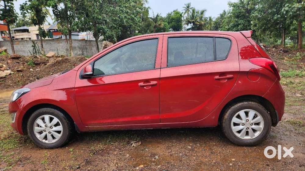 Hyundai I20 Sportz At 1.4, 2013, Petrol