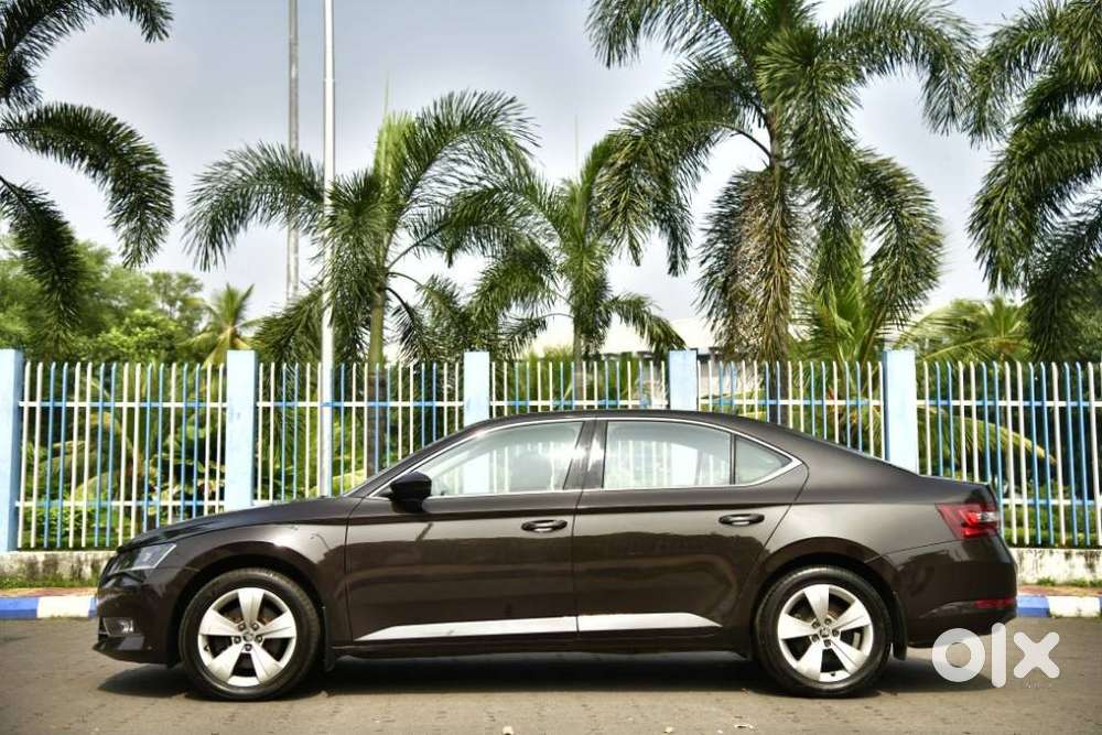 Skoda Superb Style 2.0 Tdi At, 2018, Diesel