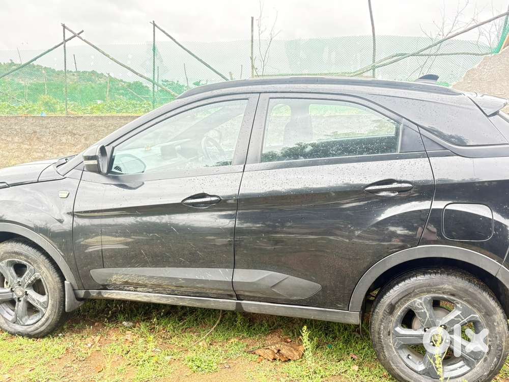 Tata Nexon Diesel Automatic  1st Owner  Excellent Condition