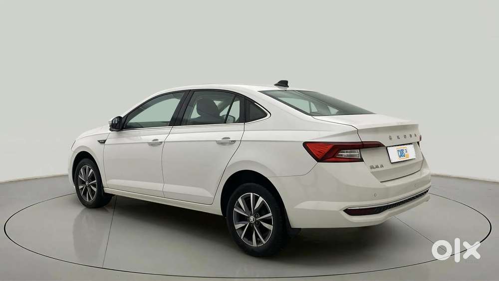 Skoda Slavia 1.0 Tsi Style At, 2022, Petrol