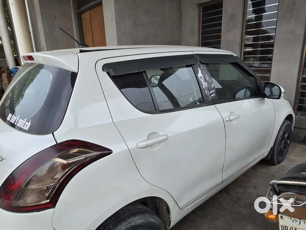 Maruti Suzuki Swift 2012 Diesel 145000 Km Driven