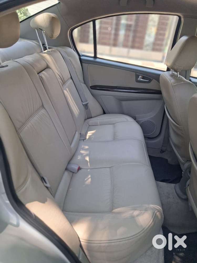 Maruti Suzuki Sx4 Zxi, 2011, Petrol
