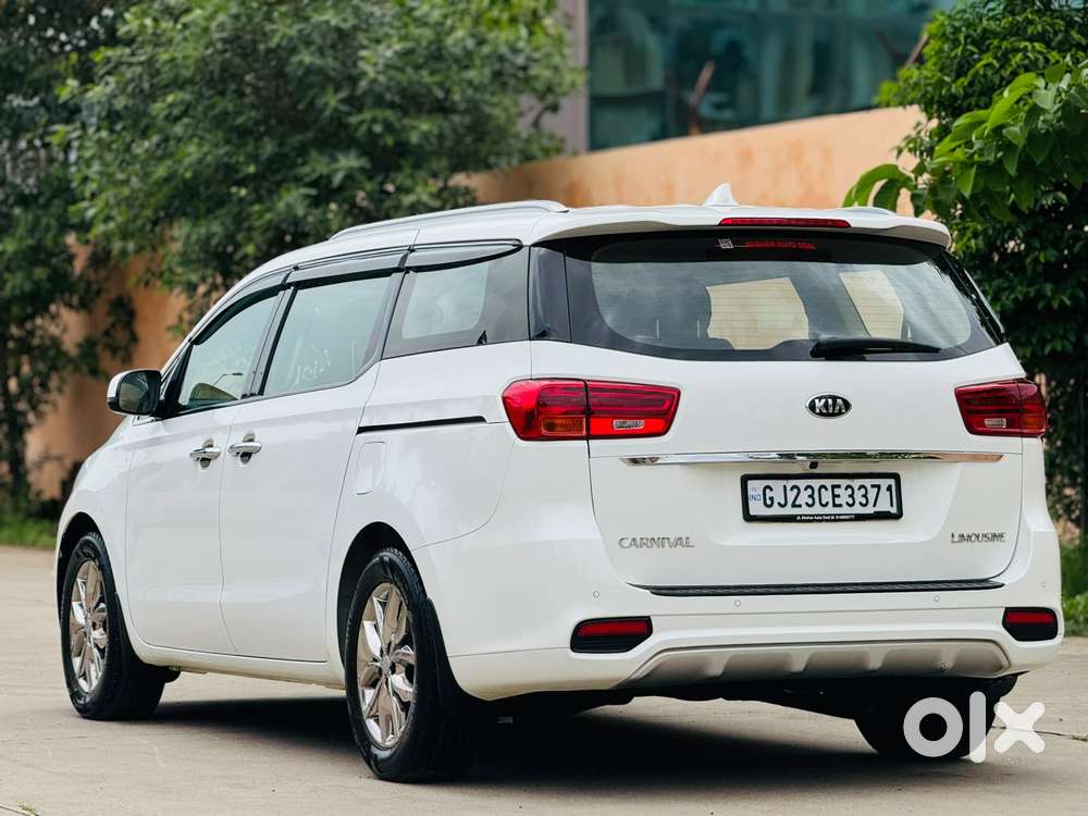 Kia Carnival Limousine, 2021, Diesel
