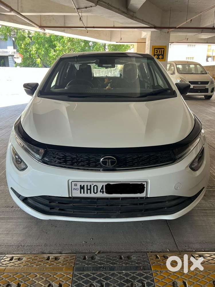 2024 Tata Altroz Dca(automatic) Top Model With Sunroof  5400 Km Only