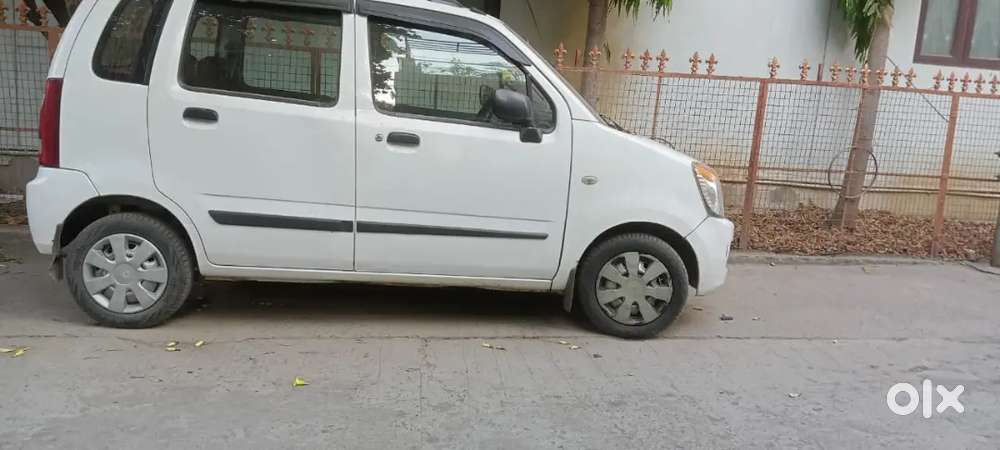 Maruti Suzuki Wagon R 2010 Lpg Well Maintained