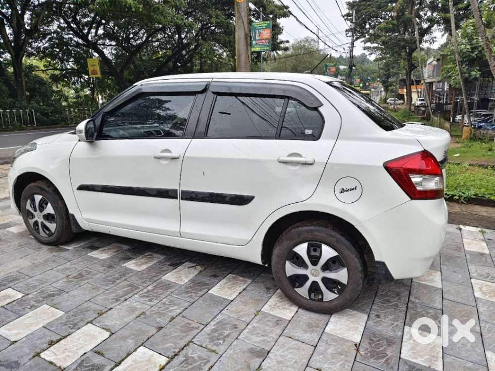 Maruti Suzuki Swift Dzire Vdi Bsiv, 2013, Diesel