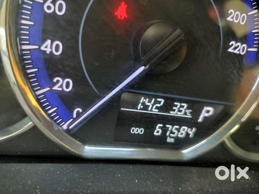 Toyota Yaris J Cvt, 2021, Petrol