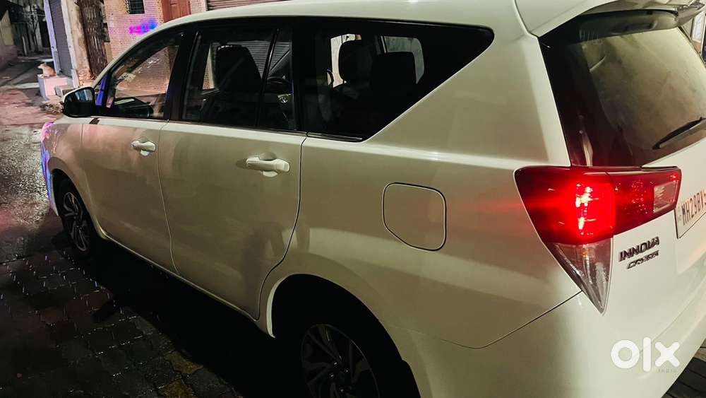 Toyota Innova Crysta 2022