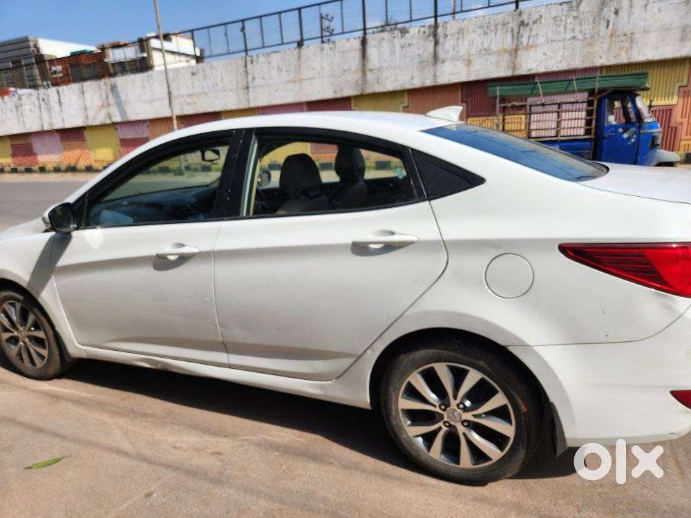 Hyundai Verna 1.6 Vtvt At Sx, 2017, Petrol